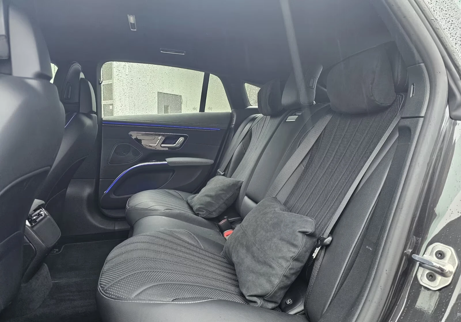 Mercedes-Benz EQS 450+ /ADVANCED/360HP/AIR/ACC/360/NAVI/177h, снимка 13 - Автомобили и джипове - 53987913