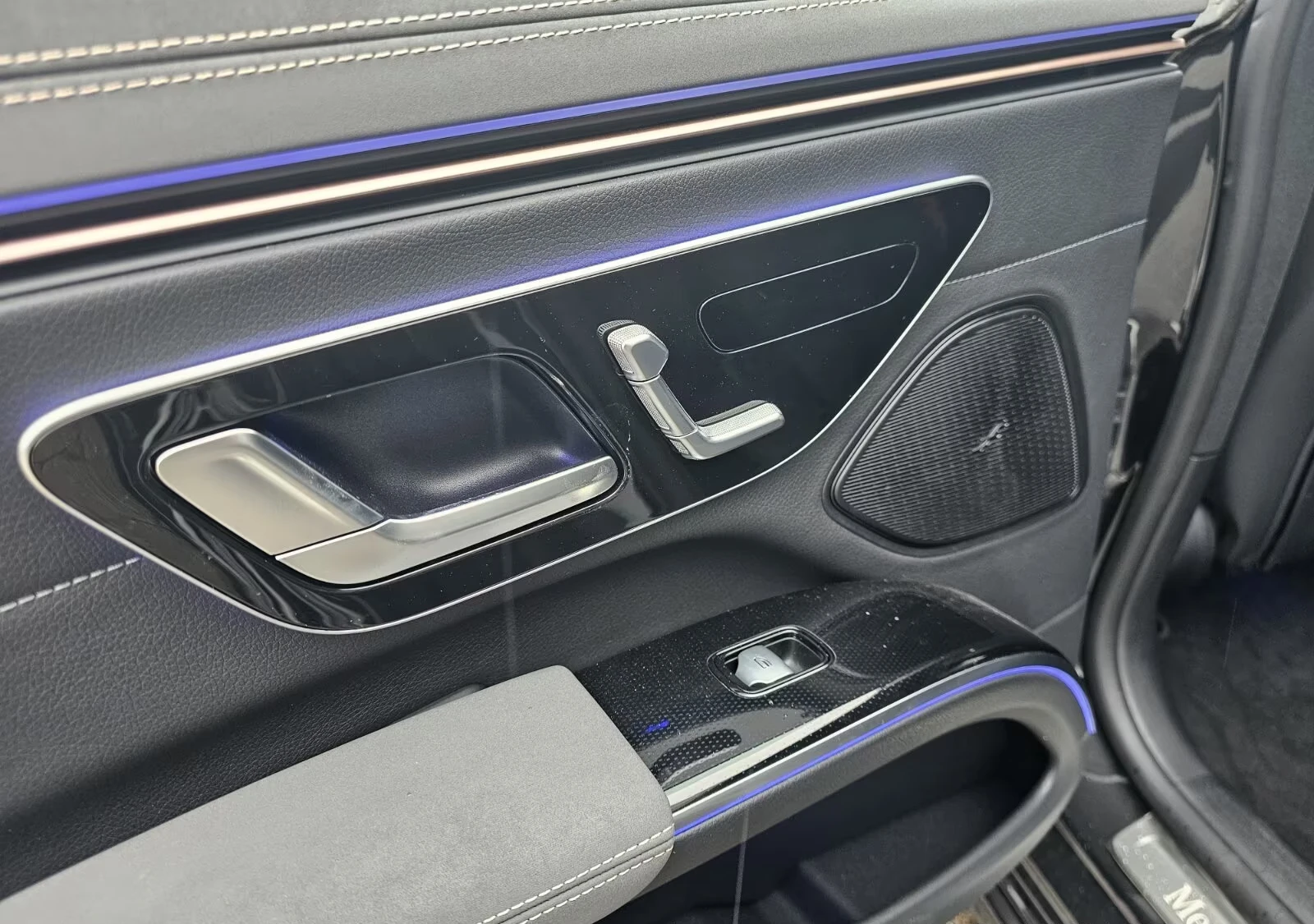 Mercedes-Benz EQS 450+ /ADVANCED/360HP/AIR/ACC/360/NAVI/177h, снимка 6 - Автомобили и джипове - 53987913