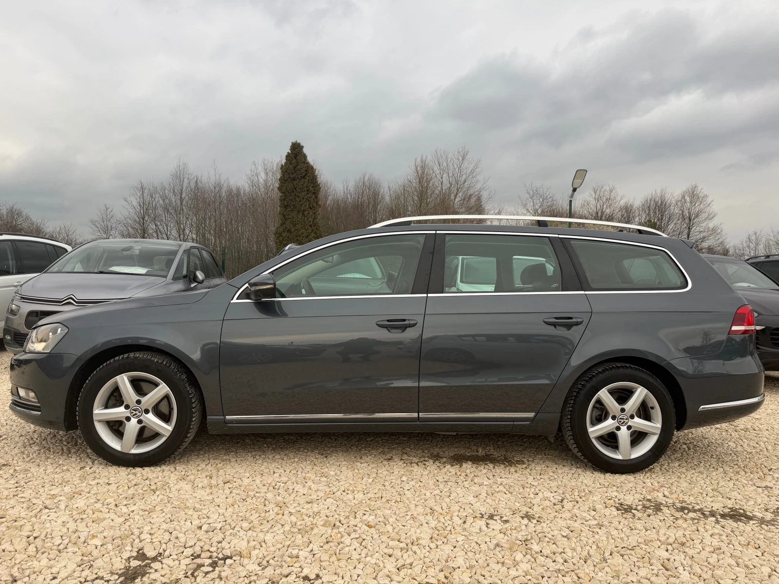 VW Passat 2.0TDI HIGHLiNE AVTOMAT KOJA PODGREV, снимка 7 - Автомобили и джипове - 54030165