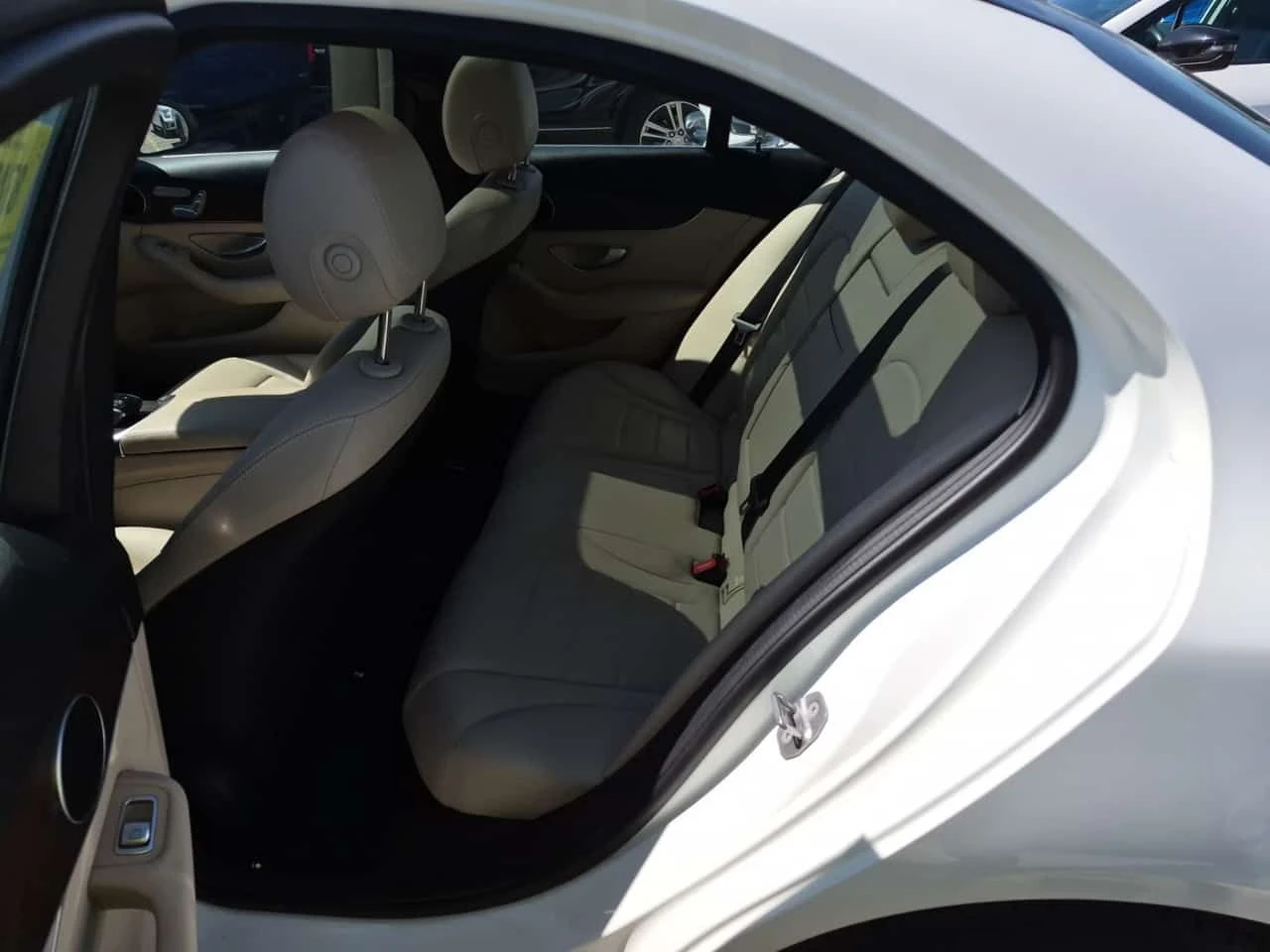 Mercedes-Benz C 300 * CARFAX * FULL DIGITAL * 2 KEYS *  | Mobile.bg � ����������� 13