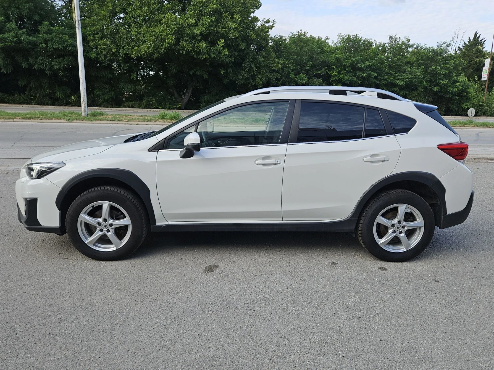 Subaru XV Automat---FULL, снимка 4 - Автомобили и джипове - 54567138