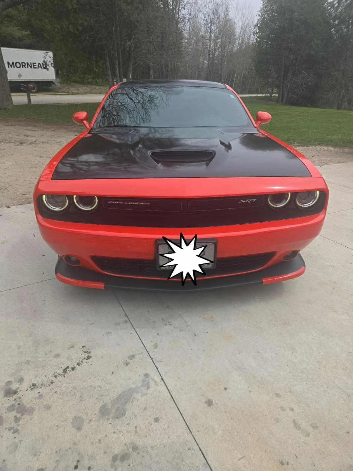 Dodge Challenger SRT 392 | CARFAX | БЕЗ ПЪРВОНАЧАЛНА ВНОСКА, снимка 3 - Автомобили и джипове - 54931740