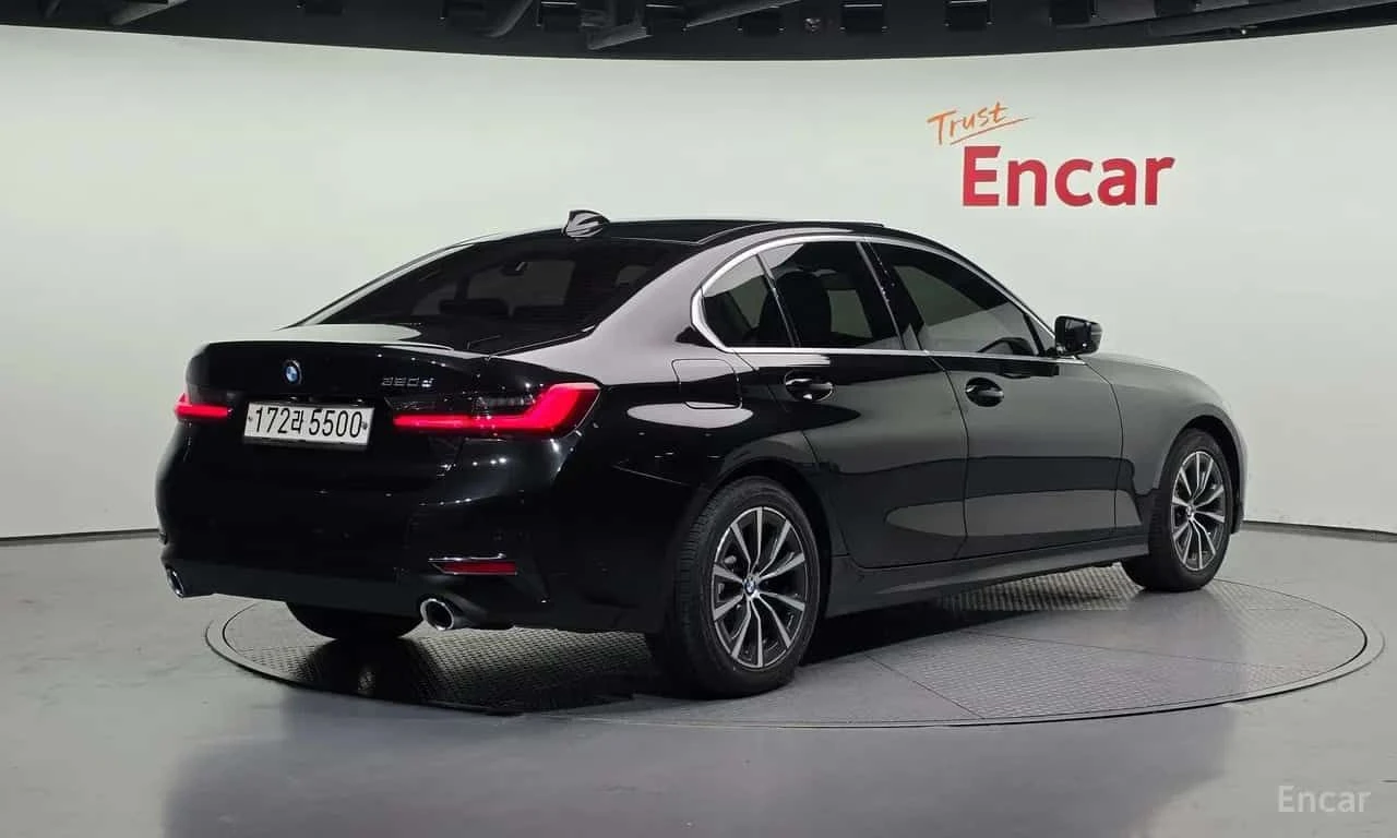 BMW 320 * 320d * CARFAX * ЦЕНА ДО БГ, снимка 2 - Автомобили и джипове - 55551591