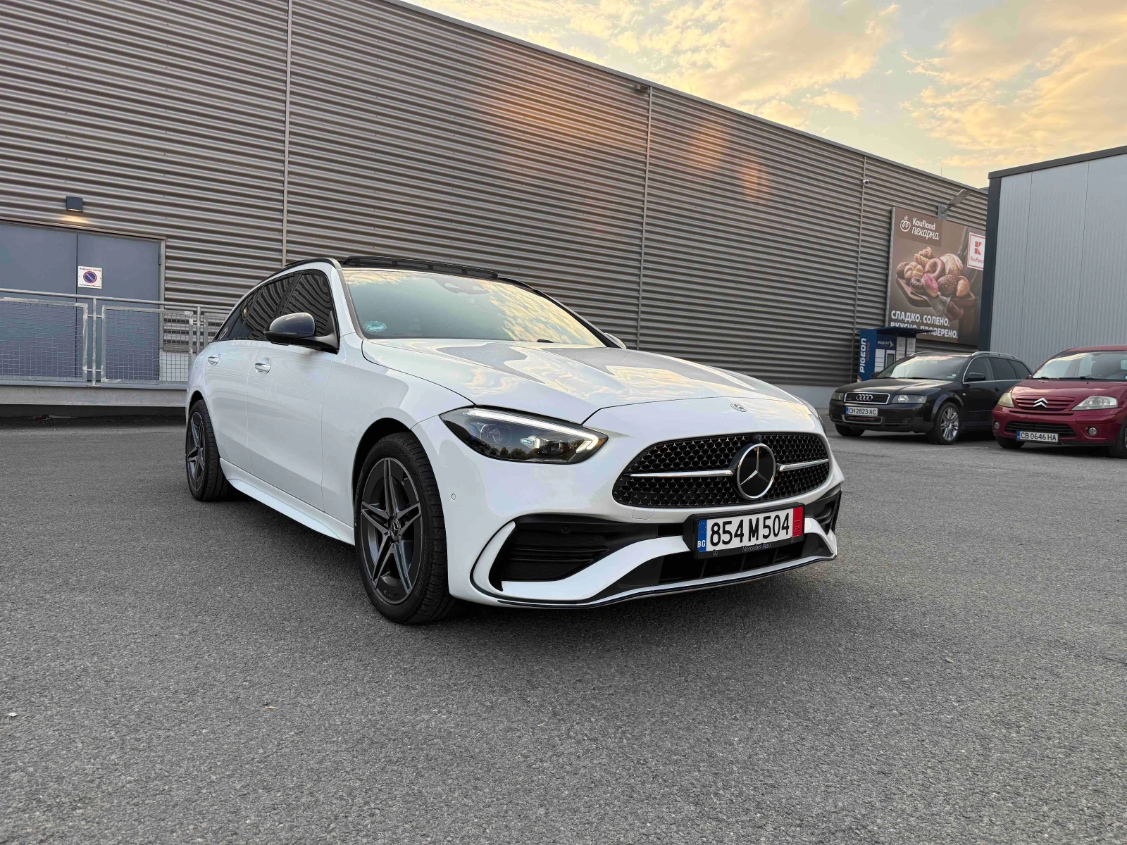 Mercedes-Benz C 300 Mercedes C300de AMG | Burmester | HUD | 360 | Plug