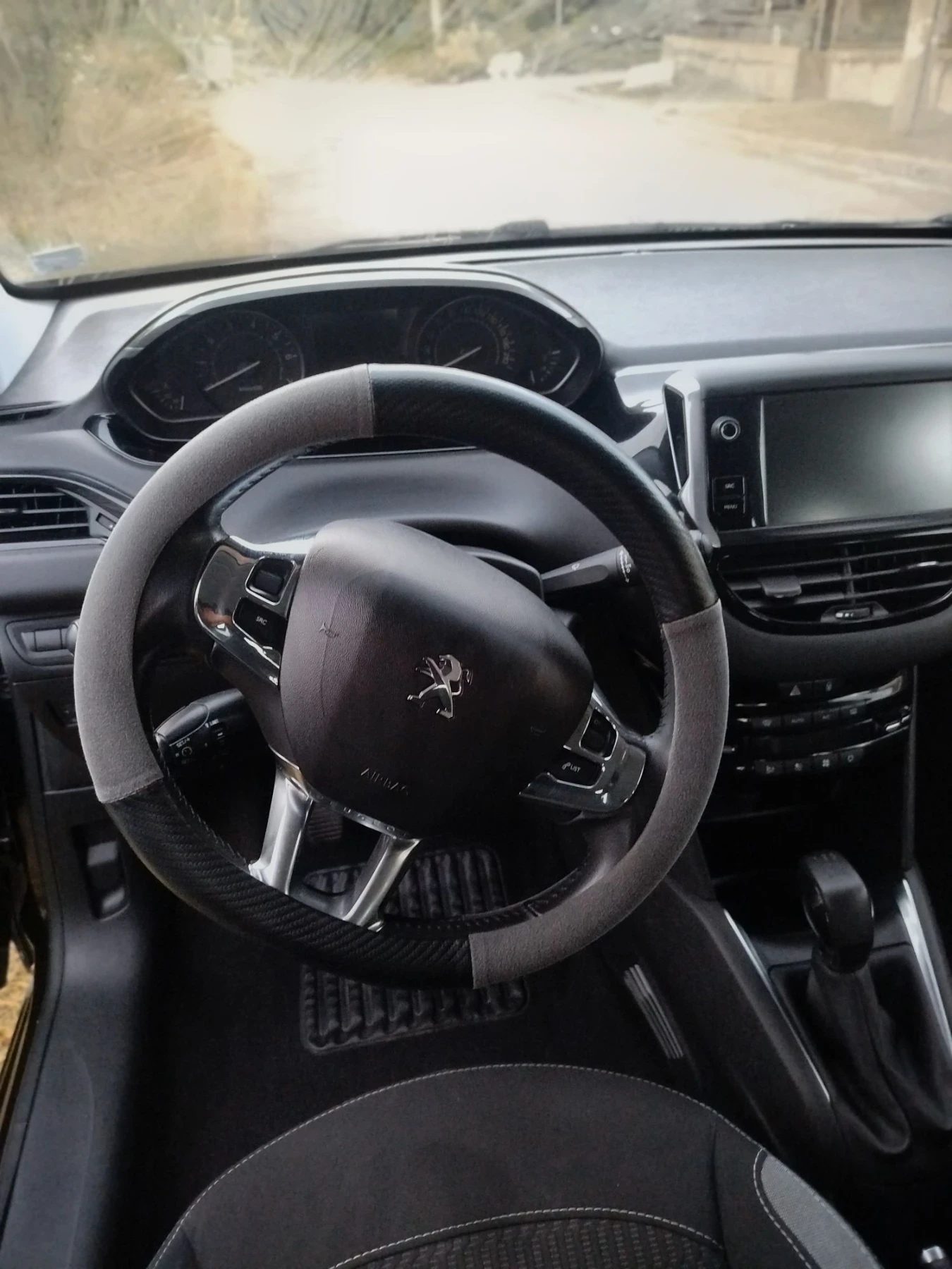 Peugeot 208 #FACE LIFT#VTI#БЕЗ АНАЛНОГ#РЕГИСТИРАН#1-ВИ#BG# , снимка 13 - Автомобили и джипове - 55613955
