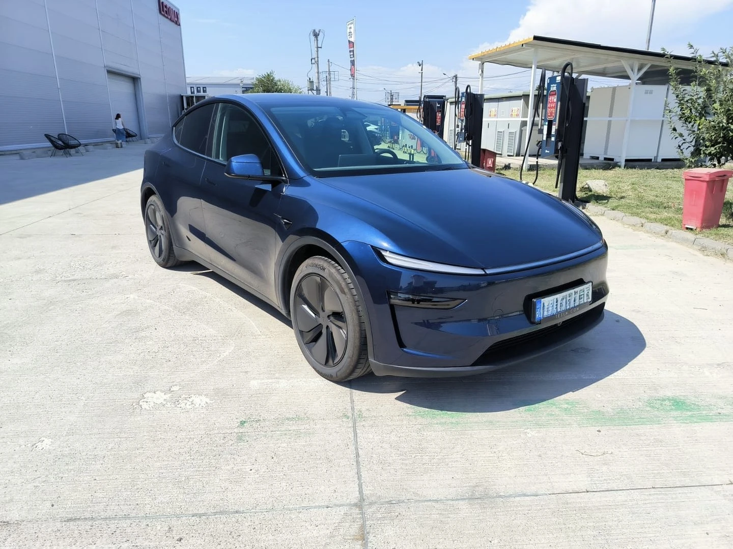 Tesla Model Y 4х4!!!462кс!!!, снимка 2 - Автомобили и джипове - 55650424