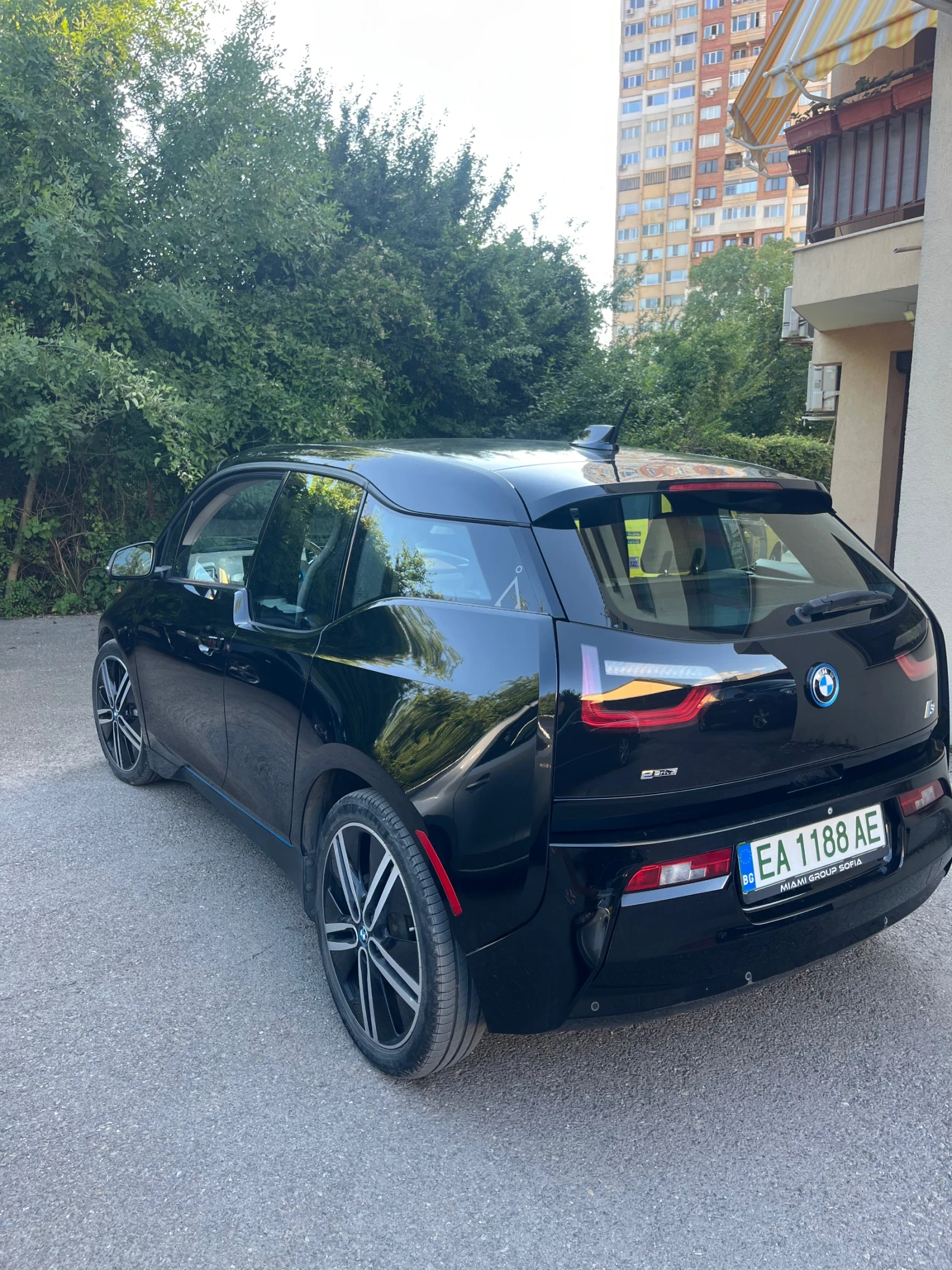 BMW i3 60ah, снимка 4 - Автомобили и джипове - 55675094