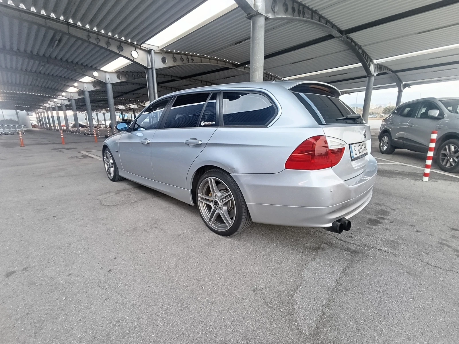 BMW 330 4x4, снимка 6 - Автомобили и джипове - 55711115