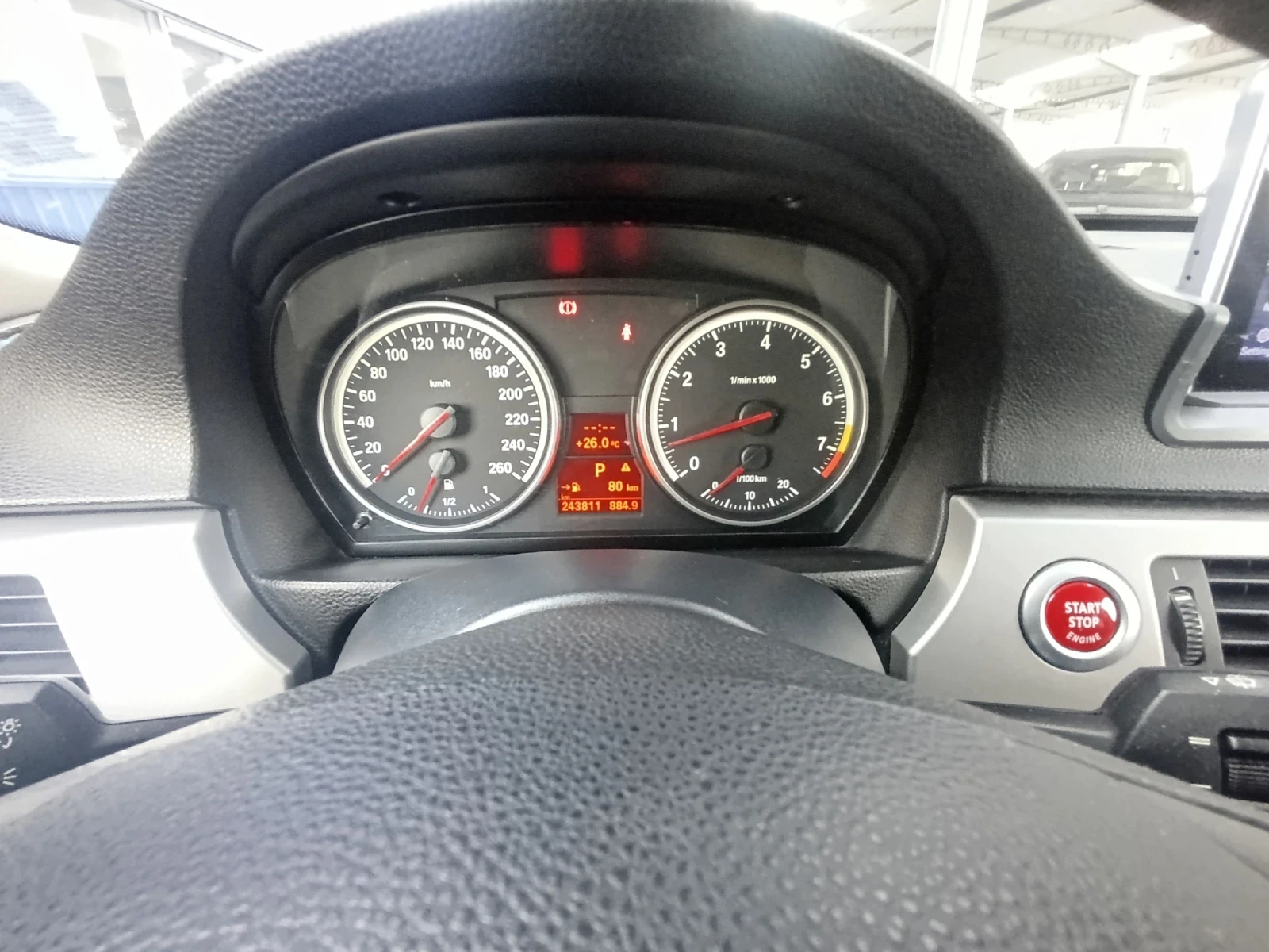 BMW 330 4x4, снимка 10 - Автомобили и джипове - 55711115