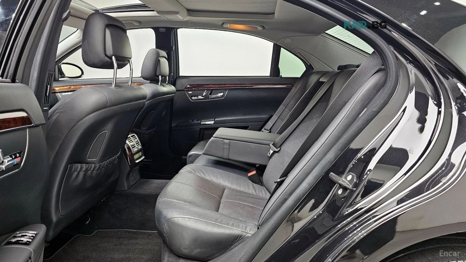 Mercedes-Benz S 350 LONG* КОЖА* ОБДУХВ* НАВИ* ПАНО* КАМЕРА, снимка 10 - Автомобили и джипове - 55891752