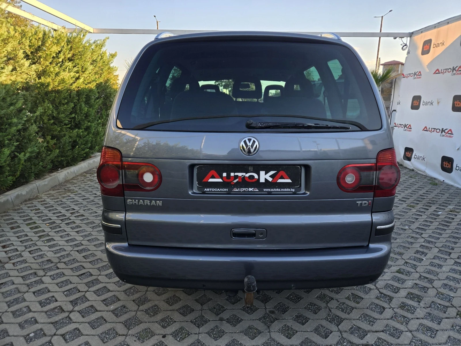 VW Sharan 1.9TDI-116кс= 7МЕСТА= 6СК= FACE= ПОДГРЕВ= КЛИМАТРО, снимка 4 - Автомобили и джипове - 56247087