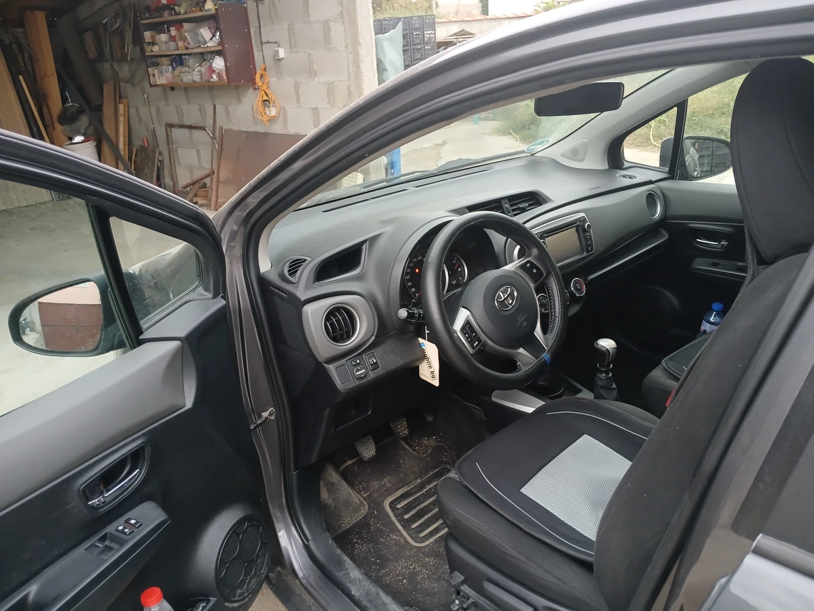 Toyota Yaris, снимка 4 - Автомобили и джипове - 56397794
