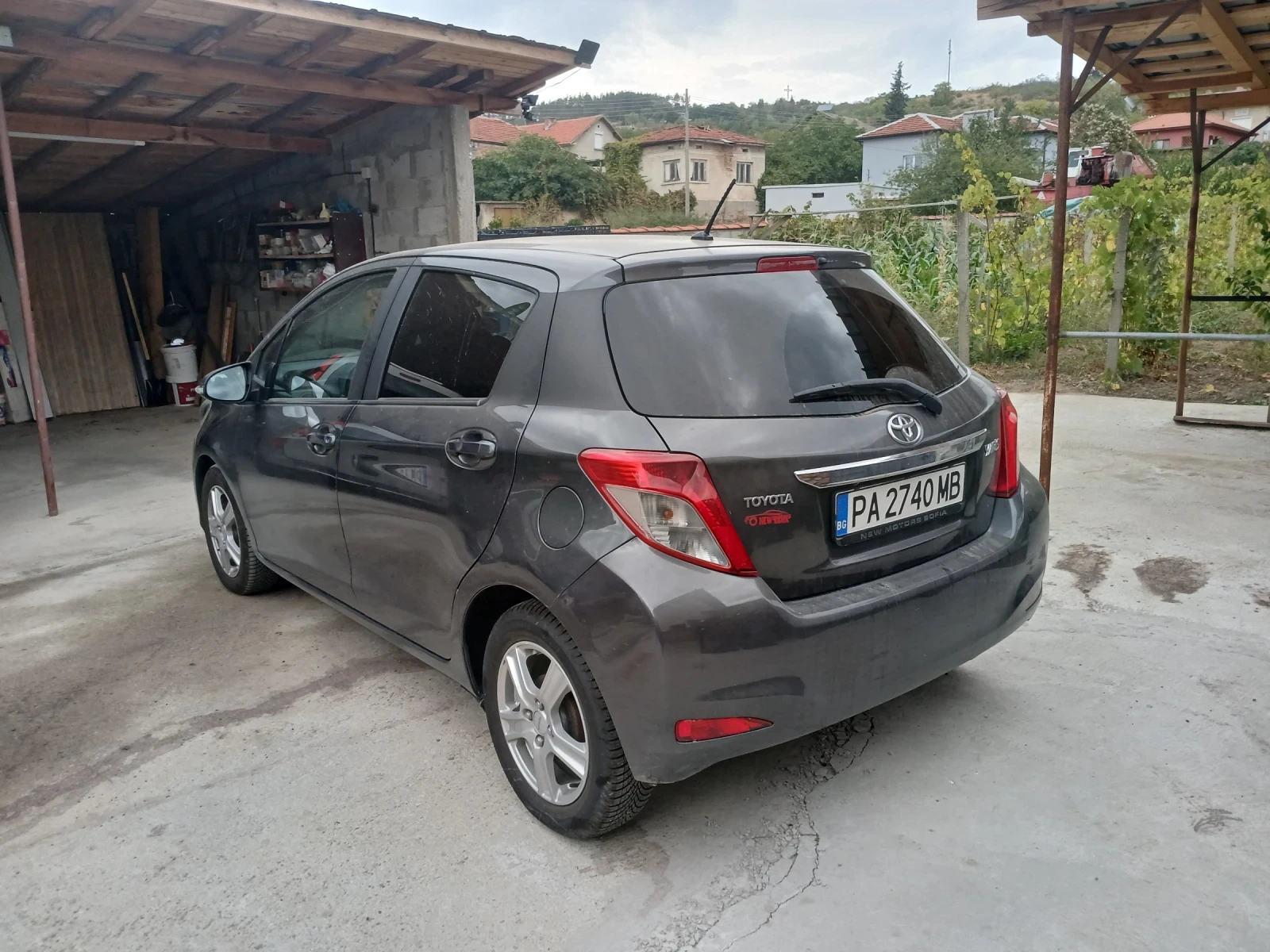 Toyota Yaris, снимка 6 - Автомобили и джипове - 56397794