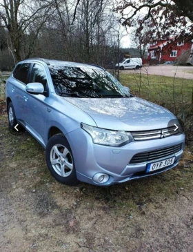 Mitsubishi Outlander 2000 pulg-in hybrid, снимка 1