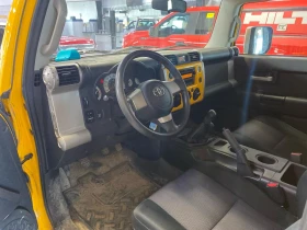 Toyota Fj cruiser 4WD 4dr Manual CARFAX АВТО КРЕДИТ - 22900 лв. - 36078417 | Car24.bg
