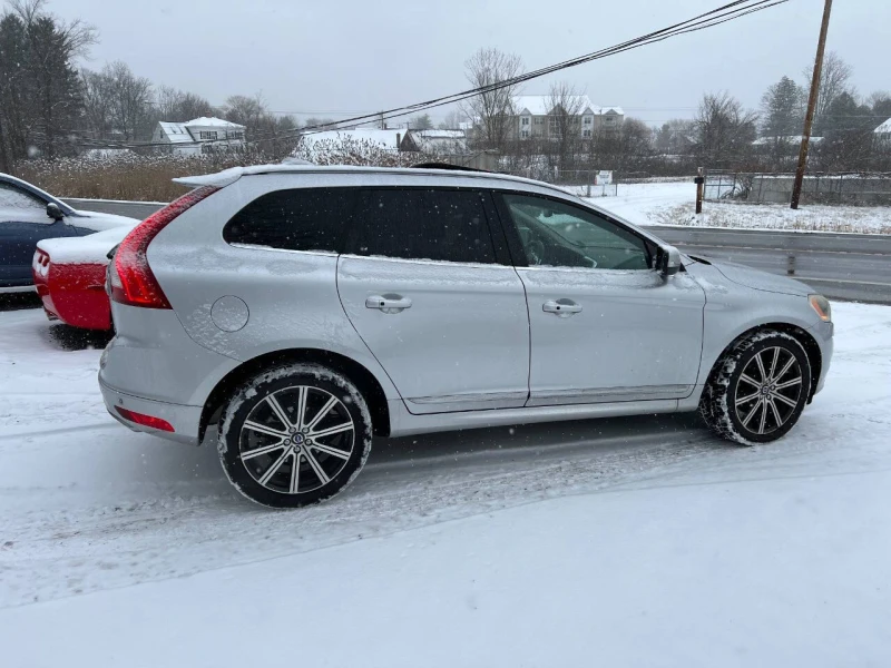 Volvo XC60 T6 Inscription, снимка 2 - Автомобили и джипове - 48692295