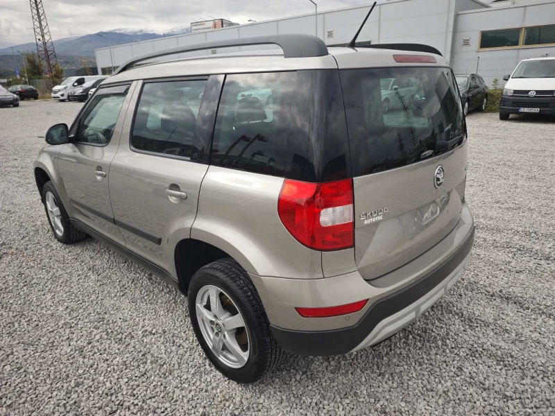Skoda Yeti 2.0TDI-110k.c. 4x4, снимка 4 - Автомобили и джипове - 52051150