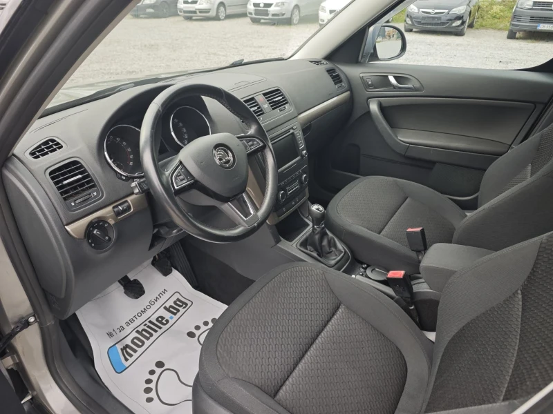 Skoda Yeti 2.0TDI-110k.c. 4x4, снимка 10 - Автомобили и джипове - 52051150
