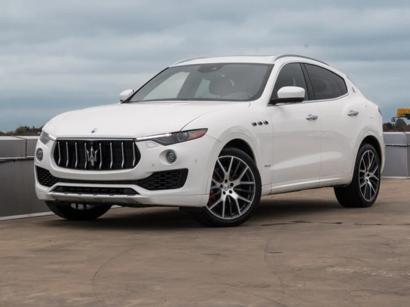 Maserati Levante * АВТО КРЕДИТ* ЦЕНА ДО БГ * СЕРВИЗНА ИСТОРИЯ * 