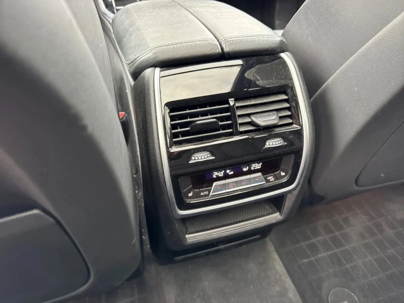 BMW X5 * xDrive40i * CARFAX * БЕЗ ПЪРВОНАЧАЛНА ВНОСКА, снимка 16 - Автомобили и джипове - 52699242