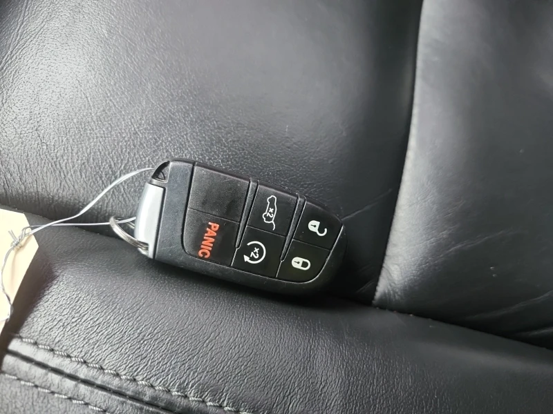 Dodge Durango GT * AWD* * 3.6* * Автокредит* * Сервизна История*, снимка 14 - Автомобили и джипове - 53415349