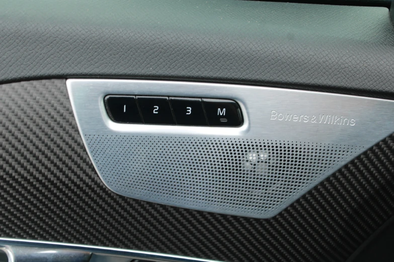 Volvo Xc90 AWD T6 R-DESIGN * BOWER&WILKINS, снимка 15 - Автомобили и джипове - 52816511