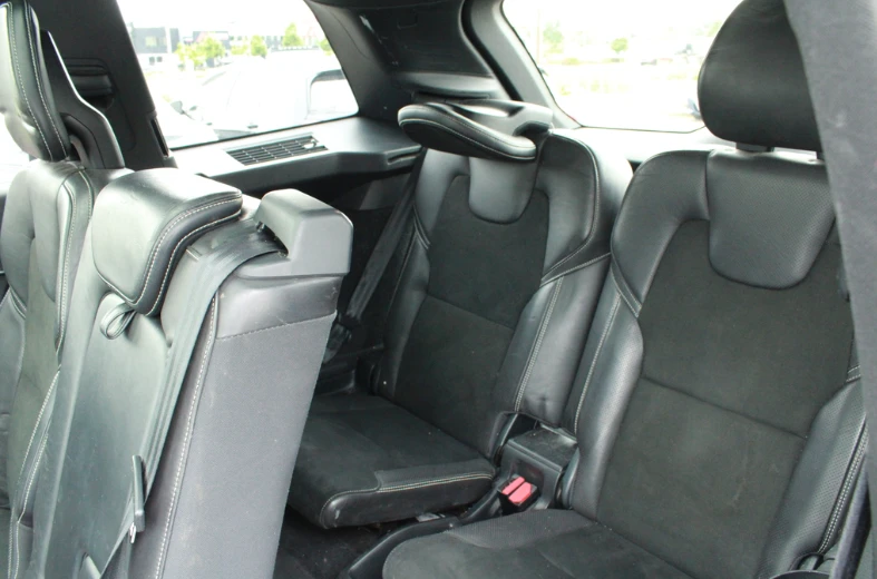 Volvo Xc90 AWD T6 R-DESIGN * BOWER&WILKINS, снимка 8 - Автомобили и джипове - 52816511