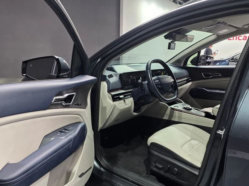 Kia Sportage HEV 1.6 4WD| 226к.с.| ВКЛ.ТЕХНОТЕСТ, снимка 10 - Автомобили и джипове - 55624662