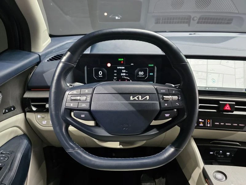 Kia Sportage HEV 1.6 4WD| 226к.с.| ВКЛ.ТЕХНОТЕСТ, снимка 13 - Автомобили и джипове - 55624662