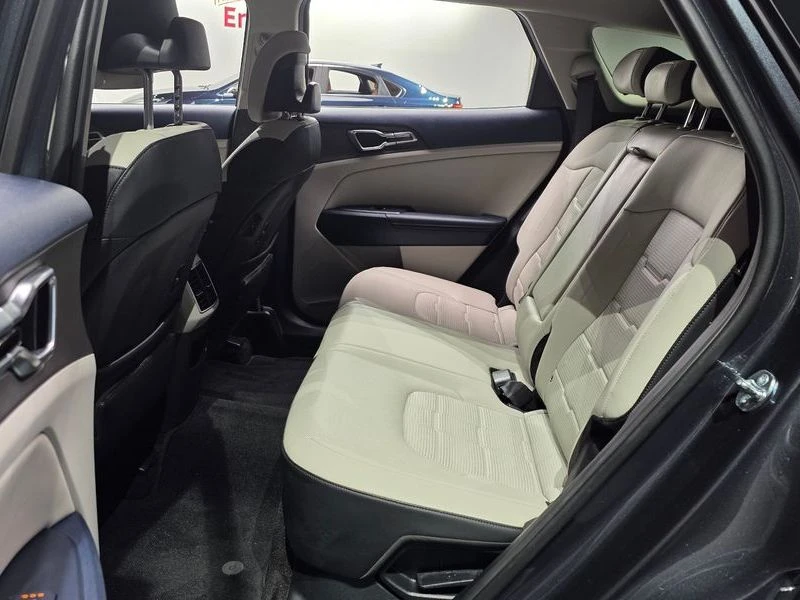 Kia Sportage HEV 1.6 4WD| 226к.с.| ВКЛ.ТЕХНОТЕСТ, снимка 11 - Автомобили и джипове - 55624662
