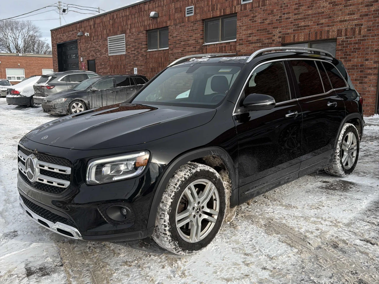 Mercedes-Benz GLB CARFAX* АВТОФИНАНСИРАНЕ* БЕЗ ПЪРВОНАЧАЛНА ВНОСКА* , снимка 1