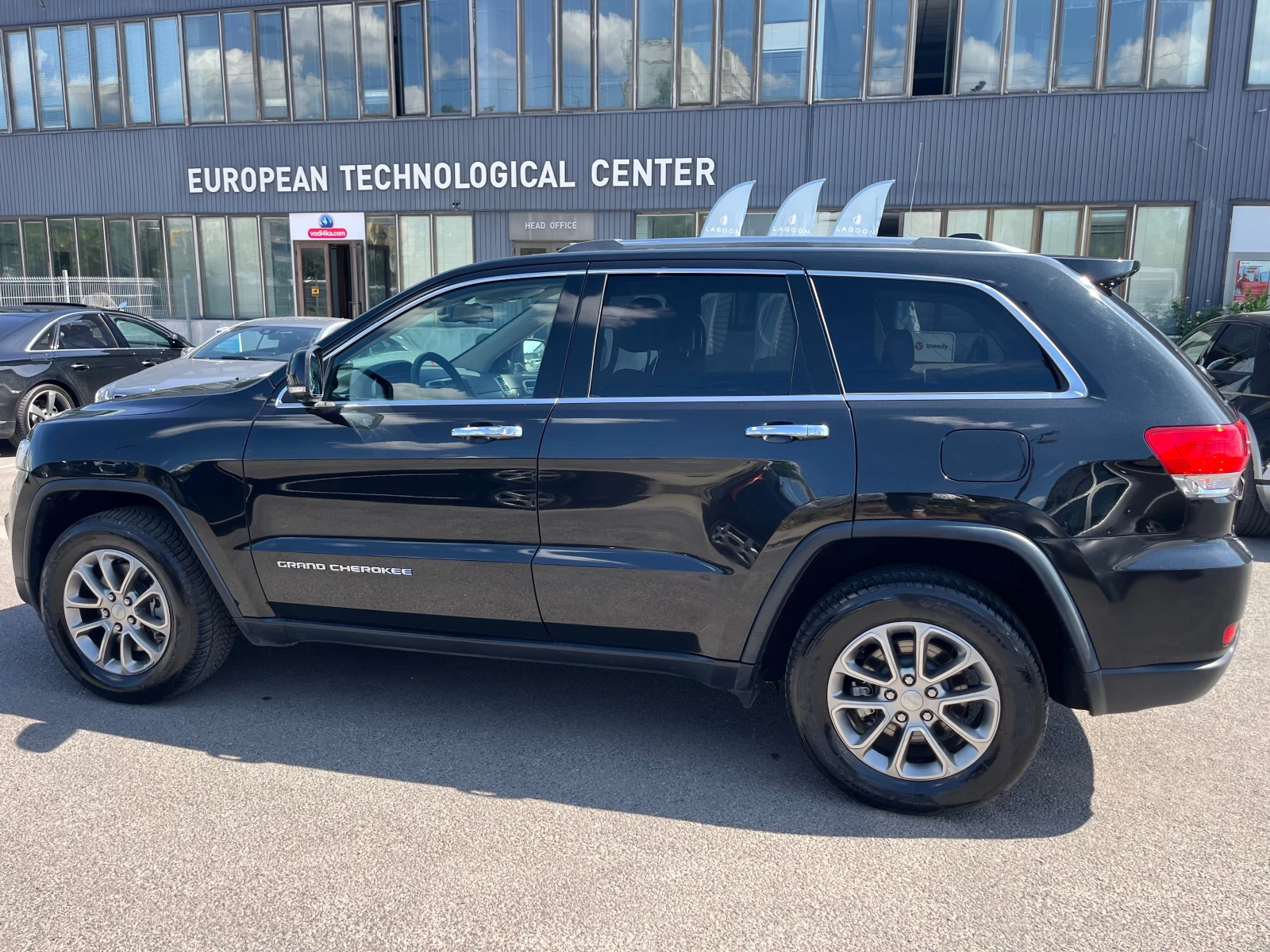 Jeep Grand cherokee 3.0CRDI FACELIFT - изображение 8