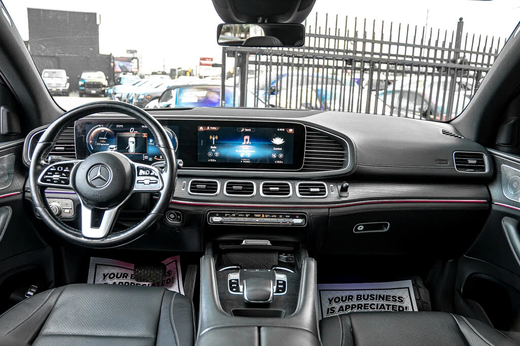 Mercedes-Benz GLE 350 4MATIC * HEAD UP * BURMESTER * 360 * PANO  - изображение 9