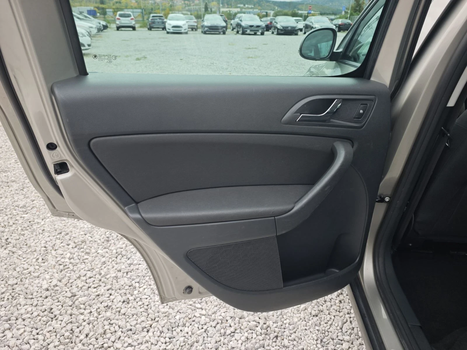 Skoda Yeti 2.0TDI-110k.c. 4x4 | Mobile.bg   13