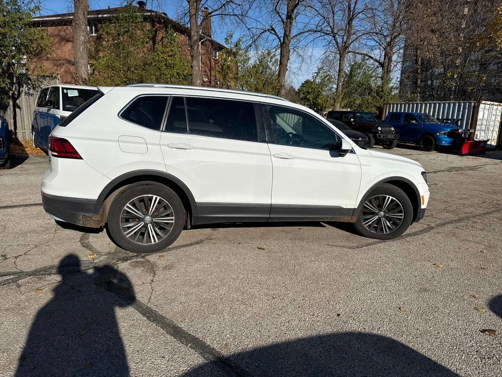 VW Tiguan * Highline * CARFAX *    | Mobile.bg   3