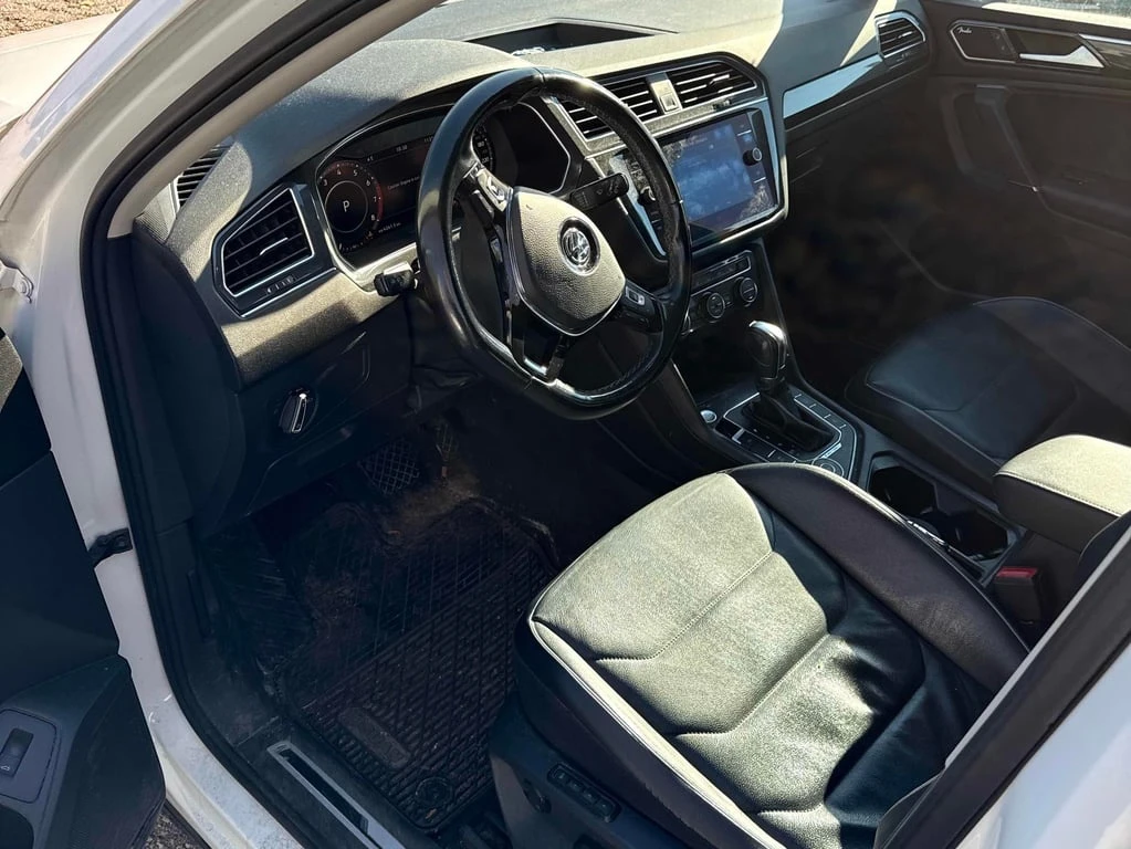 VW Tiguan * Highline * CARFAX *    | Mobile.bg   5