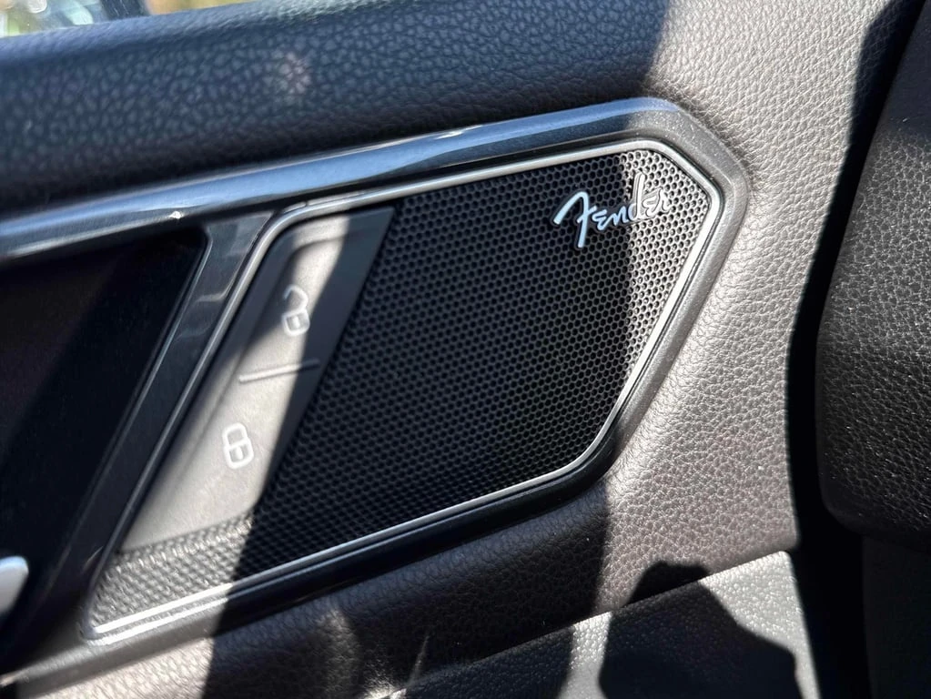 VW Tiguan * Highline * CARFAX *    | Mobile.bg   12