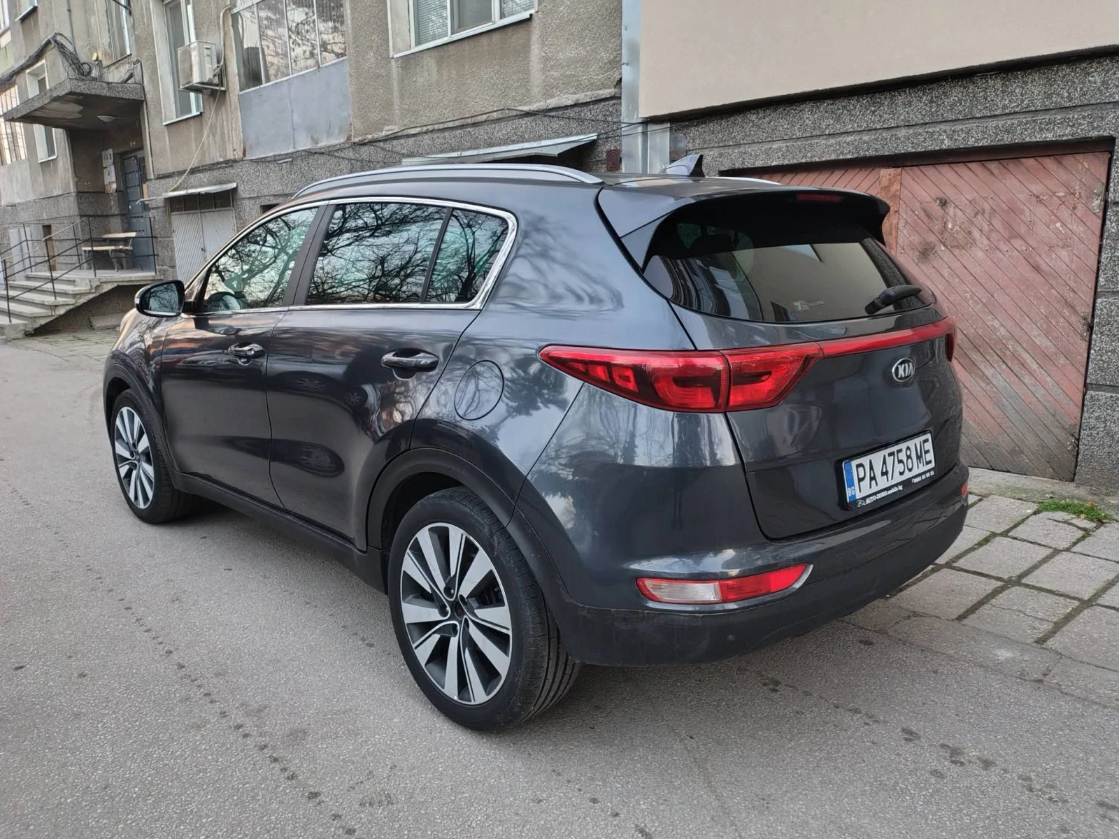 Kia Sportage 1.7 дизел  - изображение 4