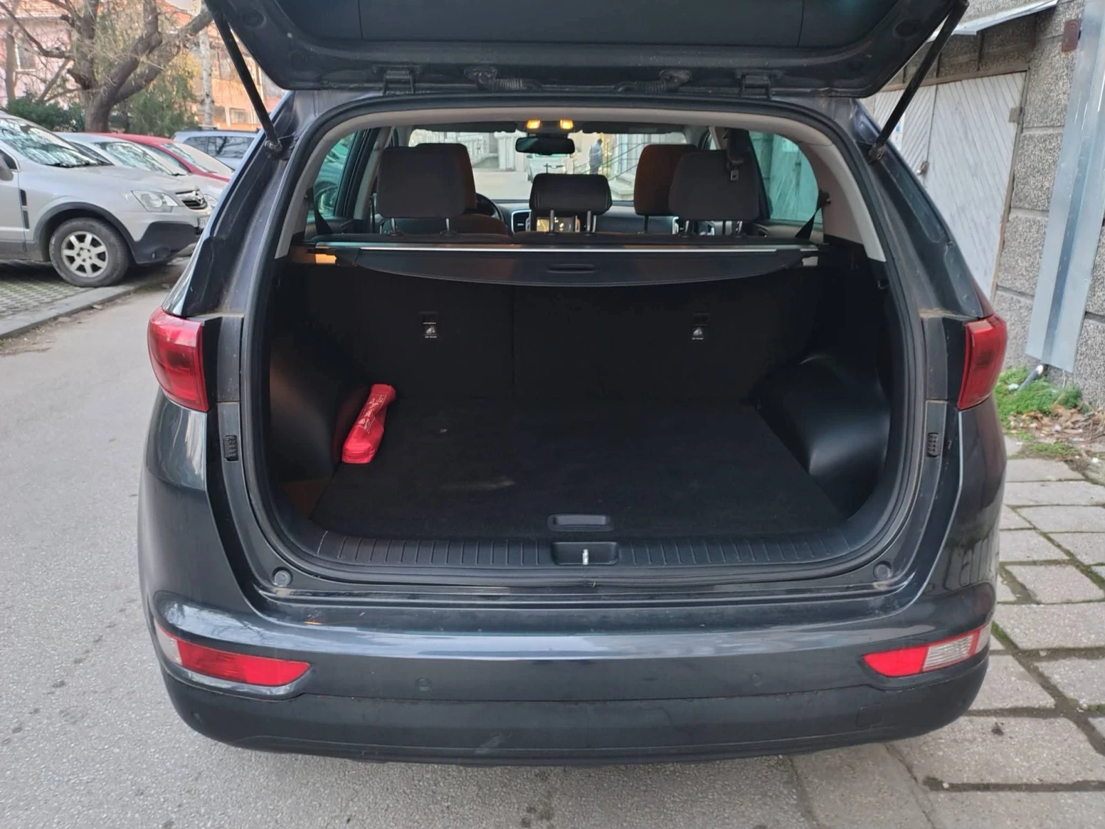 Kia Sportage 1.7 дизел  - изображение 7