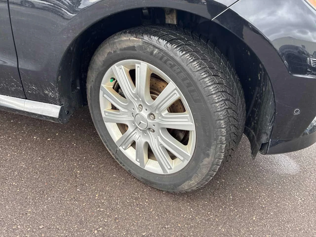 Mercedes-Benz ML 350 * BlueTEC * ОБДУХВАНЕ* ПАНО* H/K* + ГУМИ С ДЖАНТИ, снимка 7 - Автомобили и джипове - 54184114