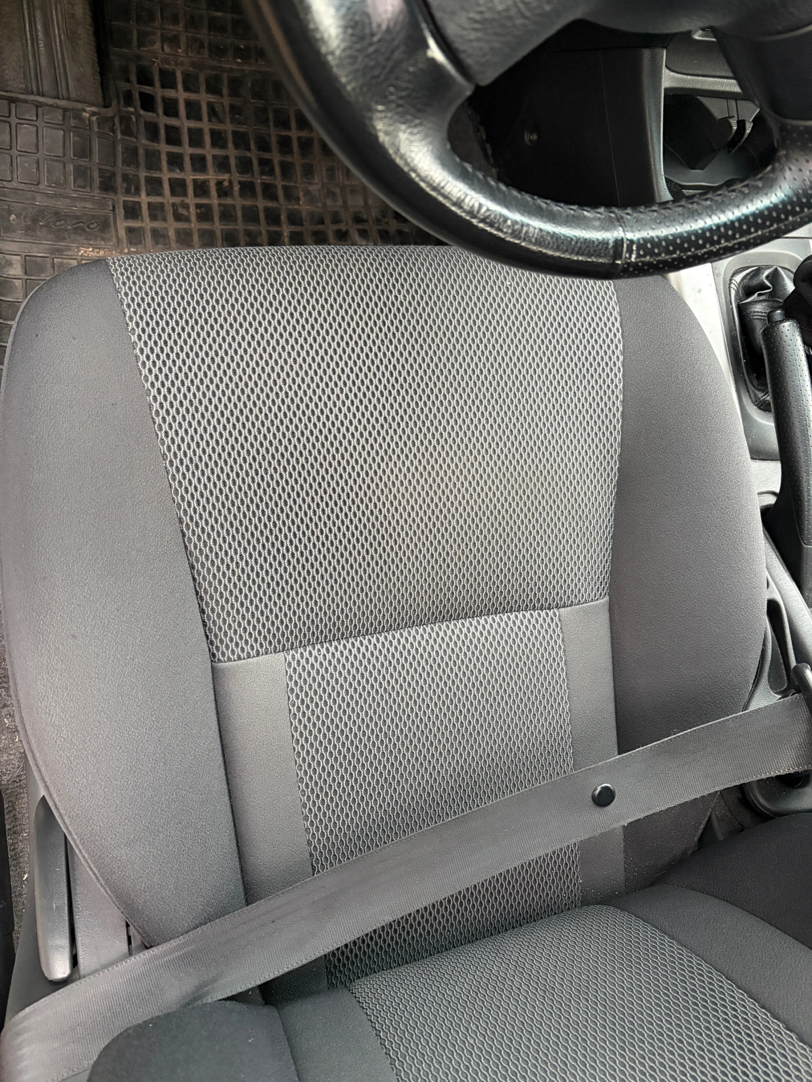 Toyota Rav4, снимка 8 - Автомобили и джипове - 54730306