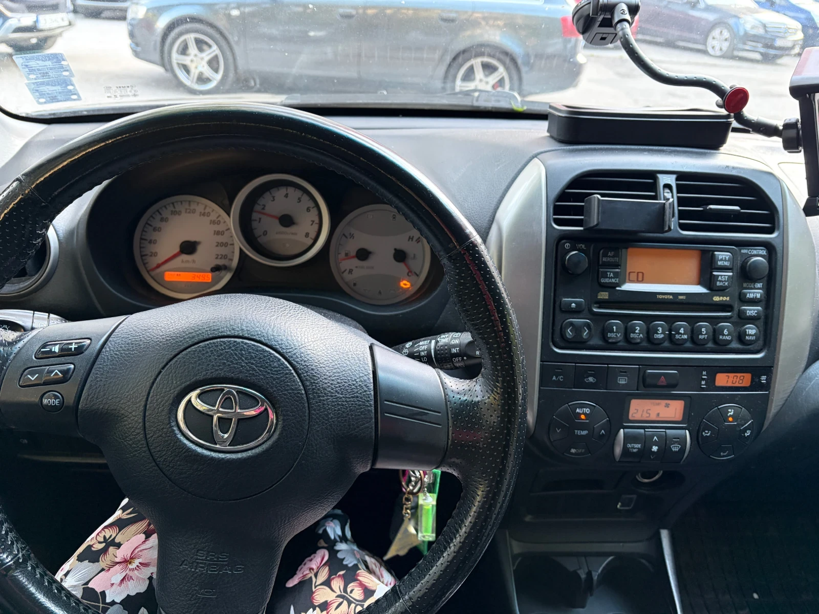 Toyota Rav4, снимка 5 - Автомобили и джипове - 54730306