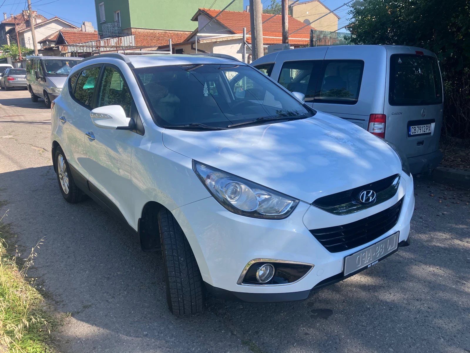 Hyundai IX35 2.0/4х4/Газ, снимка 2 - Автомобили и джипове - 55482341