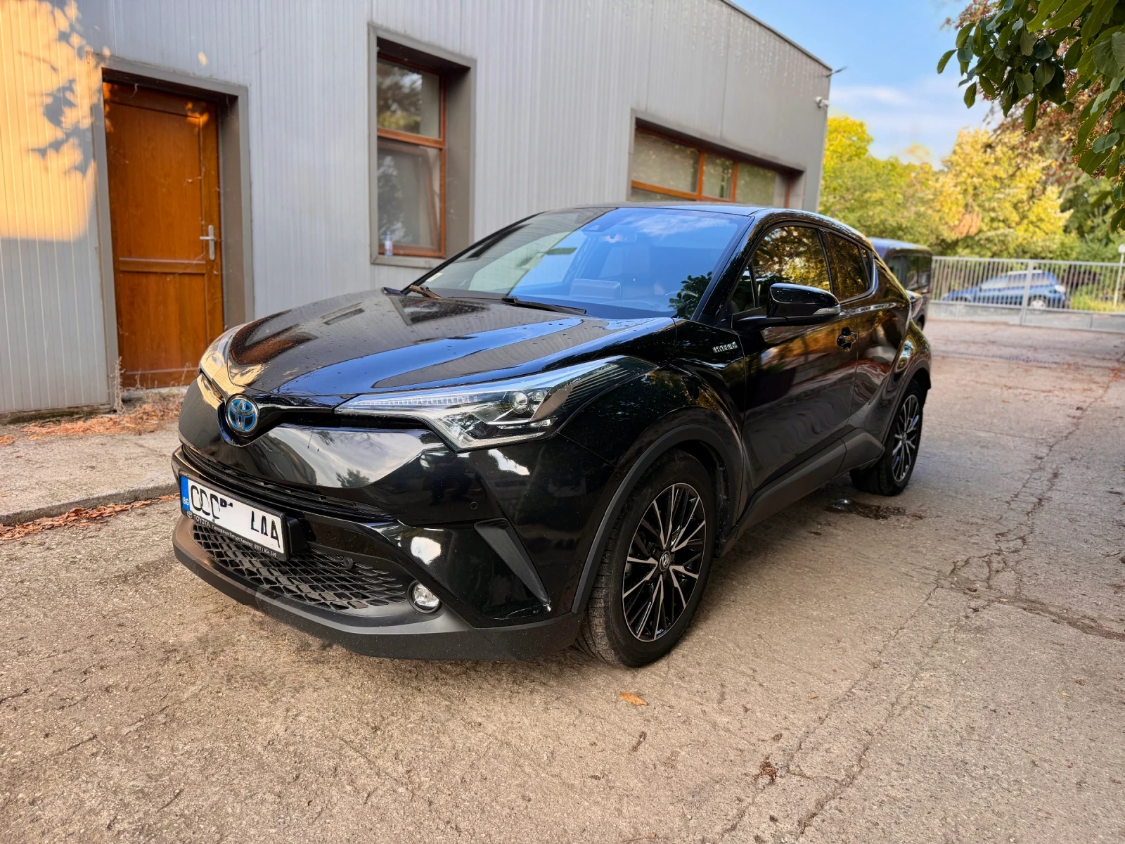 Toyota C-HR 1.8 Hybrid Classy