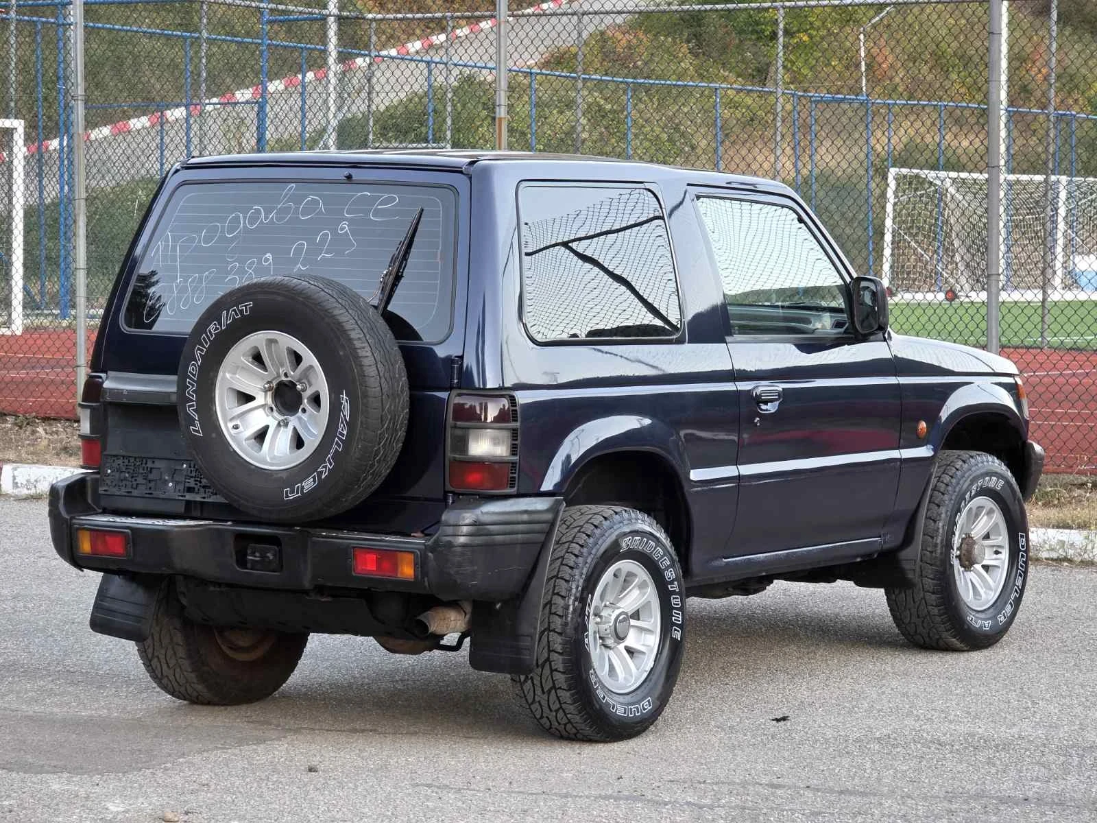 Mitsubishi Pajero 2.5 4x4, снимка 9 - Автомобили и джипове - 56121905