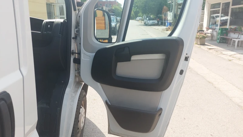 Citroen Jumper 2.2 HDI   H2 L3, снимка 9 - Бусове и автобуси - 52419304