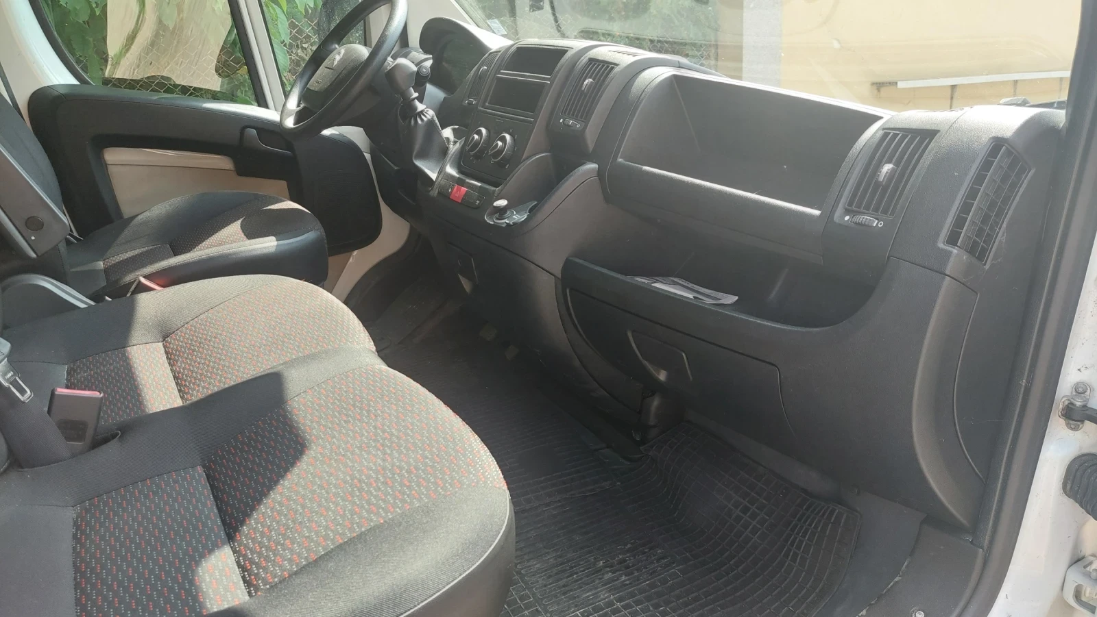 Citroen Jumper 2.2 HDI   H2 L3 - изображение 10