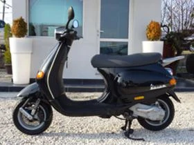 Обява за продажба на Vespa 50 cc ET4 ~2 500 лв. - изображение 1