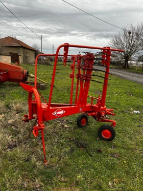 Сенообръщачка KUHN, снимка 1