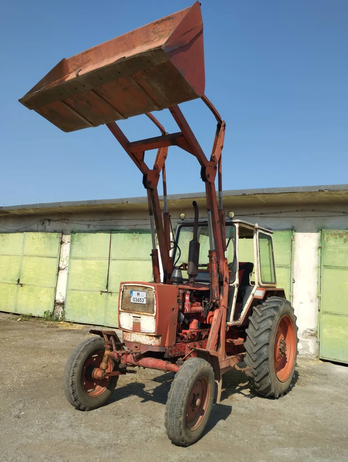 Трактор ЮМЗ Фадрома